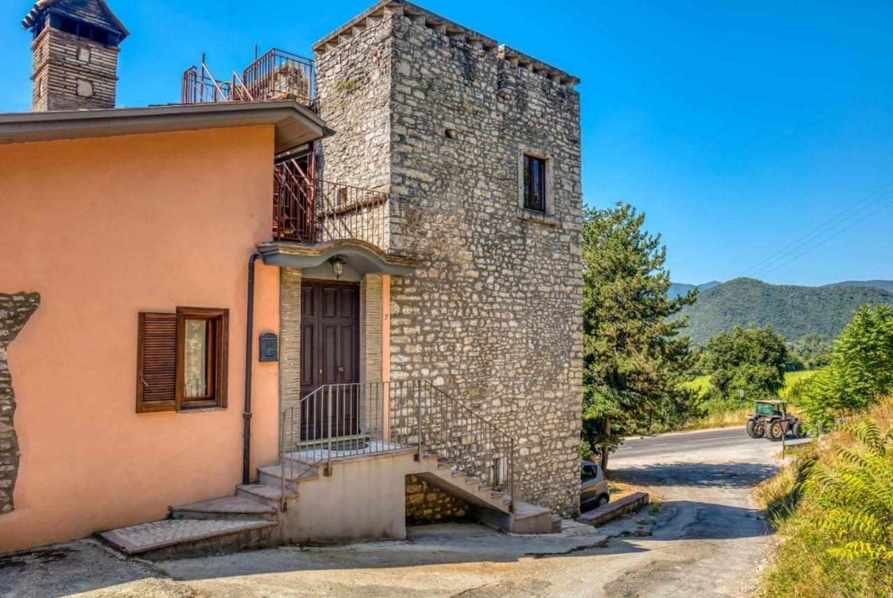 La Torre Di Piediluco Apartment Col Sant'Angelo Exterior photo